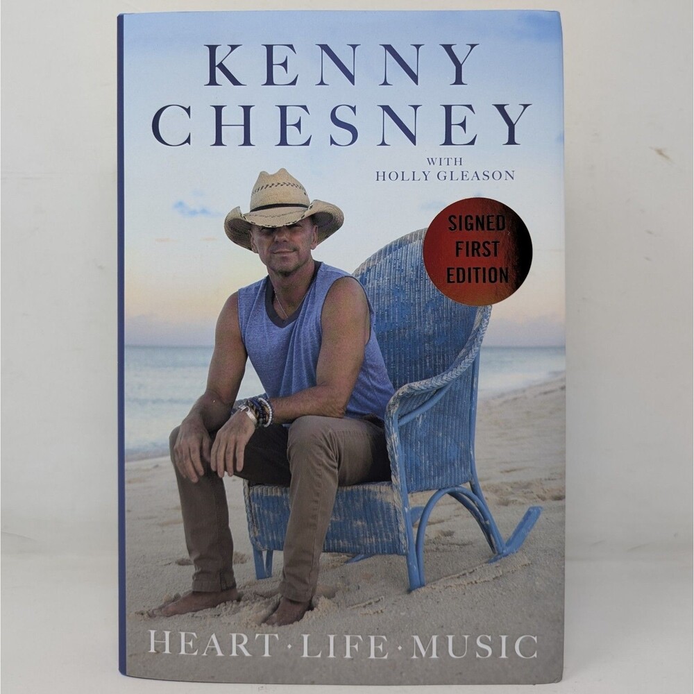 SIGNED Kenny Chesney Book - Heart Life Music (1st/1st HC, 2025, HOF) Autographed - Picture 2 of 10